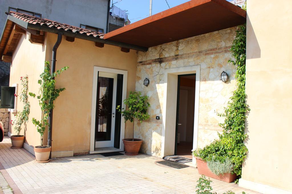 La Casetta Del Tiglio Bed and Breakfast Arcugnano Δωμάτιο φωτογραφία